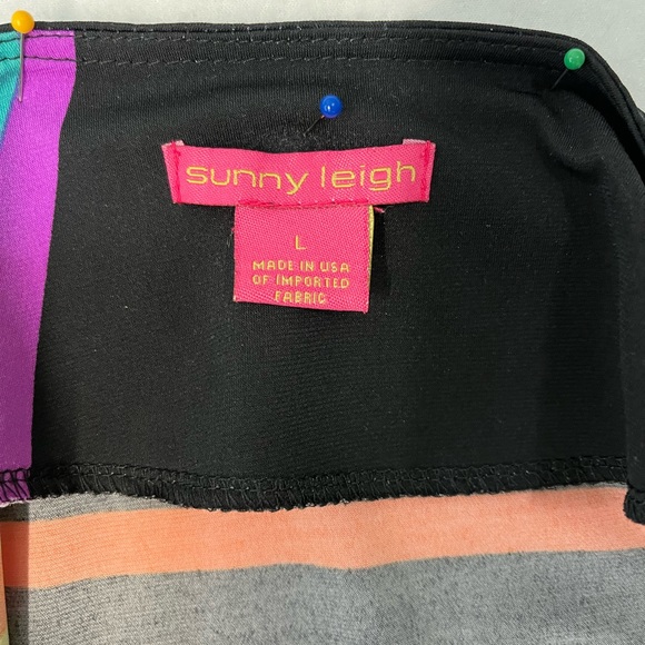 SUNNY LEIGH Women’s Dress - Picture 4 of 6